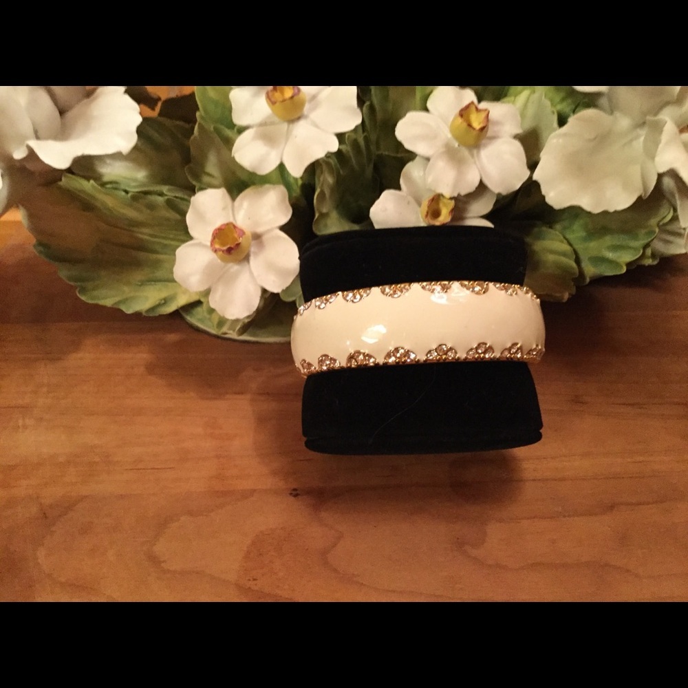 Stella & Dot bracelet & earnings